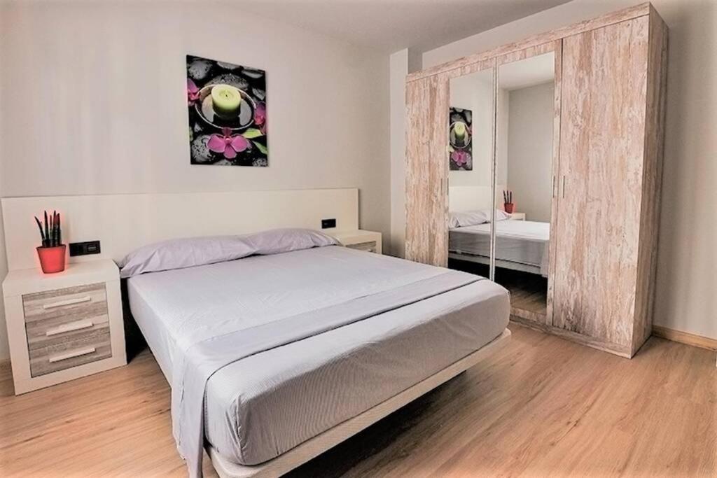 Aptmundo Bajamar - Precioso Apartamento Planta Baja Y Patio Puerto de Sagunto Luaran gambar